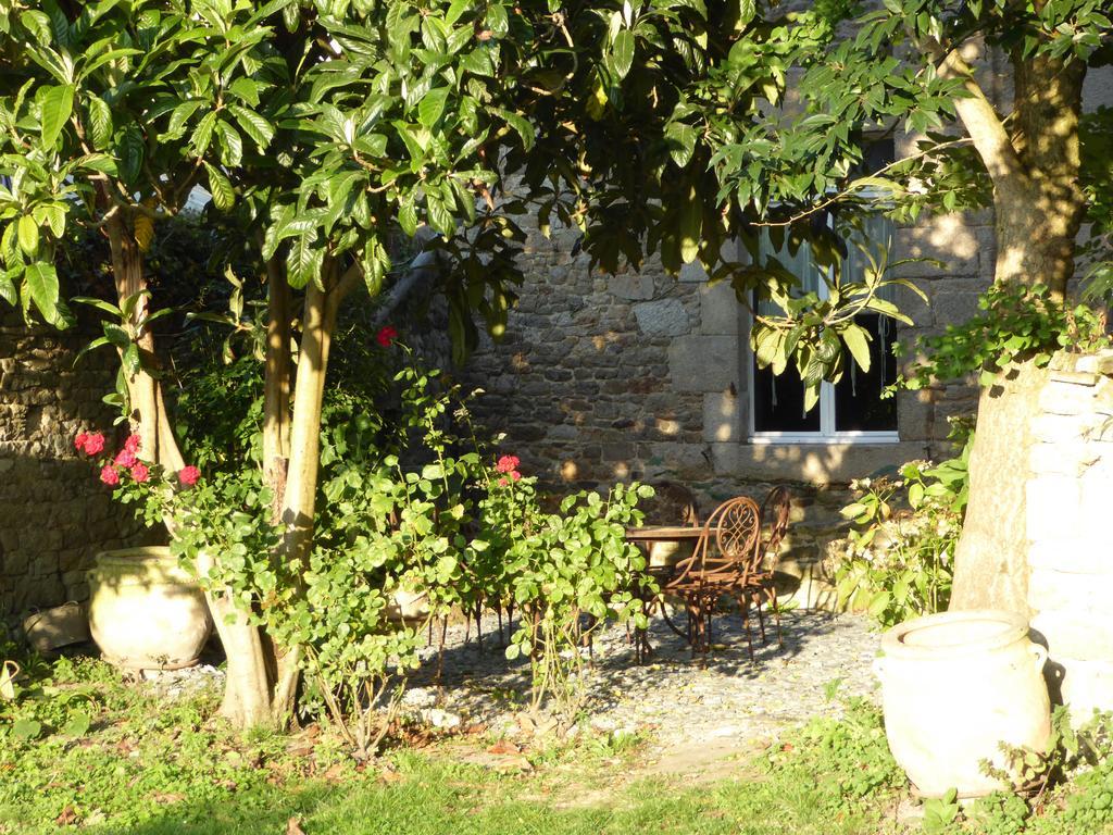 Appartement Des Remparts ดีน็อง ภายนอก รูปภาพ