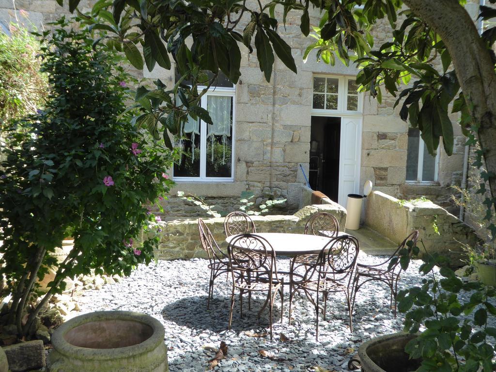 Appartement Des Remparts ดีน็อง ภายนอก รูปภาพ